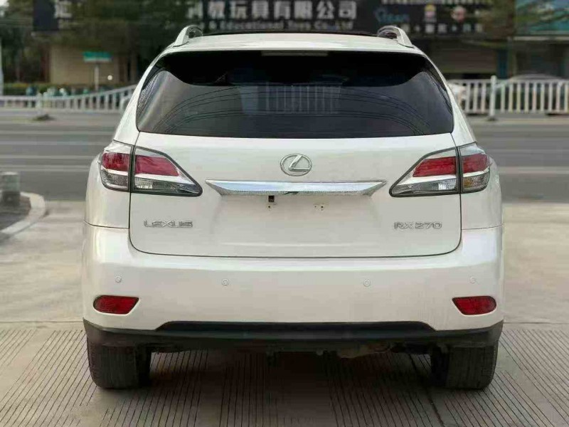 珠海15年雷克萨斯RX9