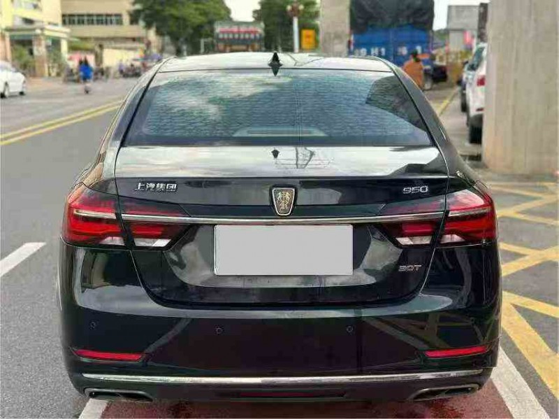 江门18年荣威9506