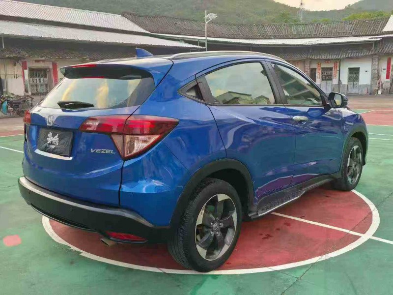 江门16年本田缤智8