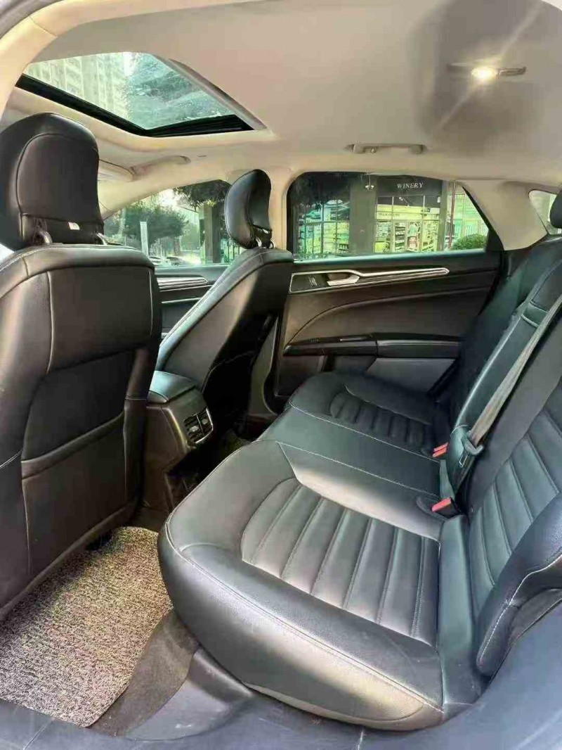 湛江20年福特蒙迪欧5