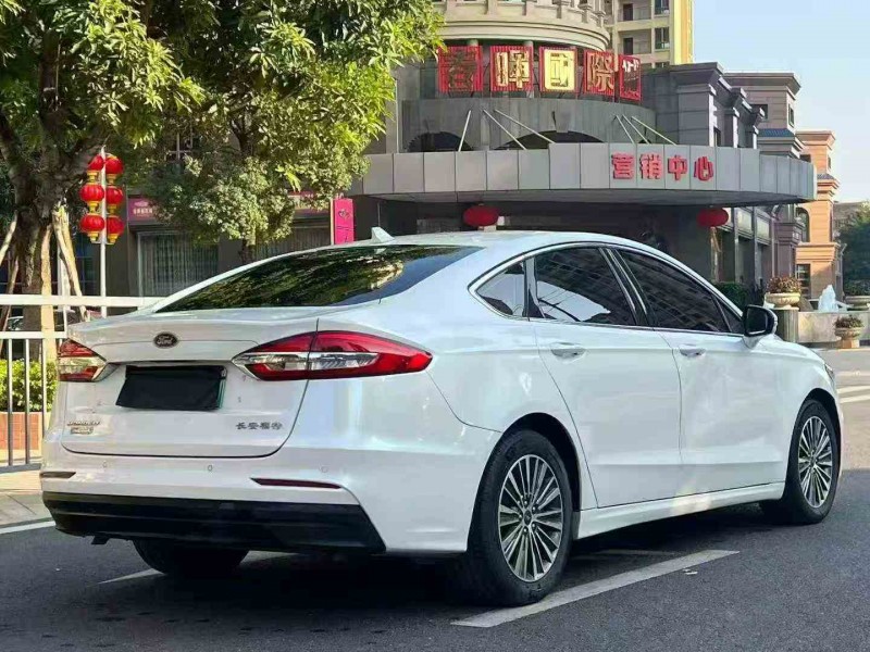 湛江20年福特蒙迪欧8