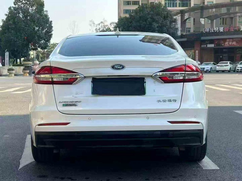 湛江20年福特蒙迪欧9