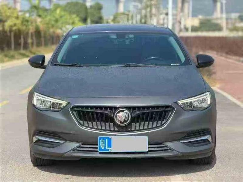 湛江19年别克君威1