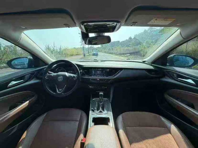 湛江19年别克君威6