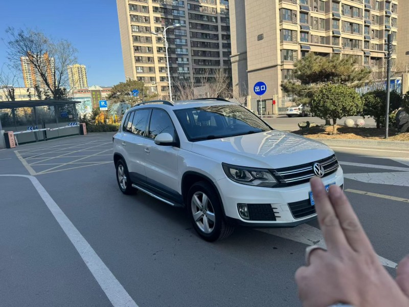 济南16年大众途观3