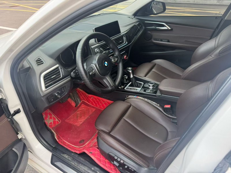 淄博19年宝马1系7