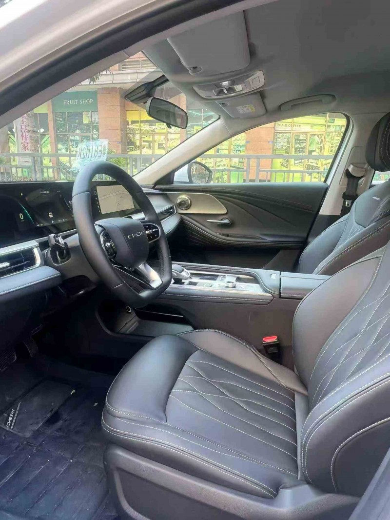 江门25年奇瑞艾瑞泽4