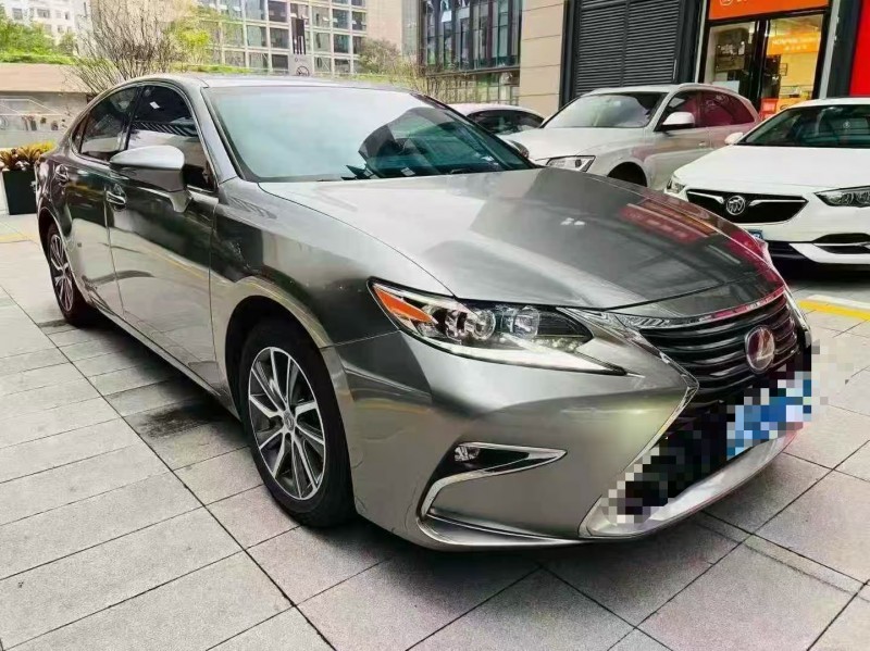 深圳18年雷克萨斯ES3