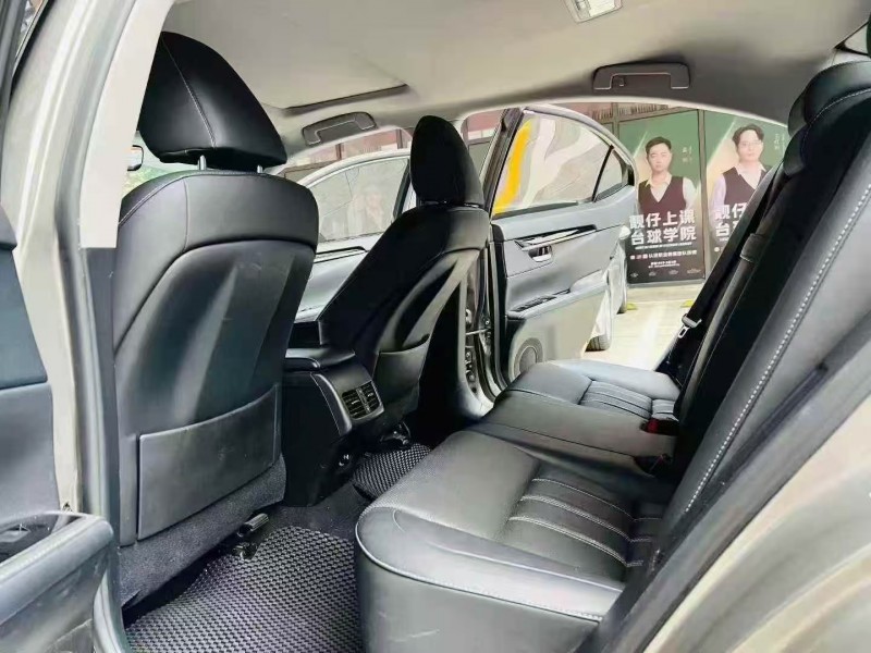 深圳18年雷克萨斯ES4