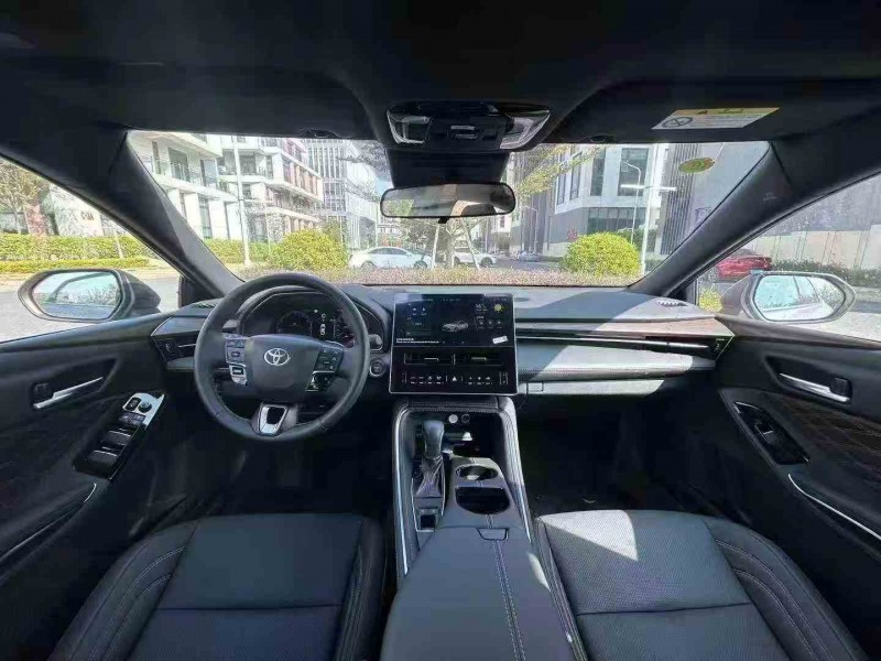 汕头25年丰田亚洲龙6