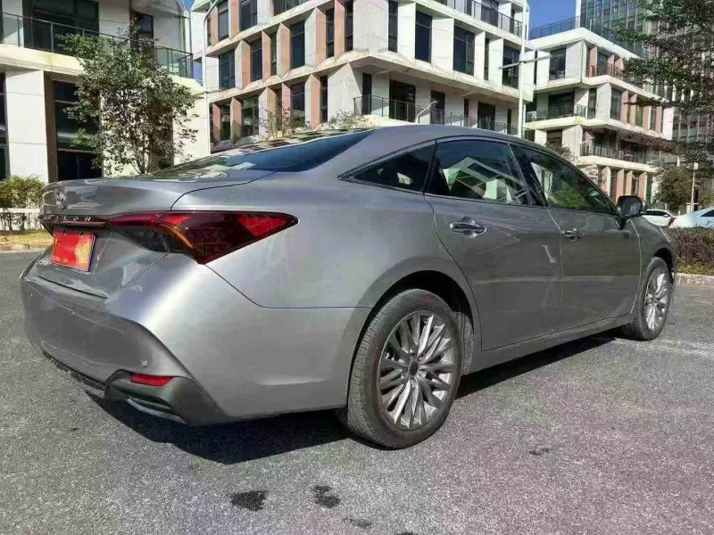 汕头25年丰田亚洲龙8