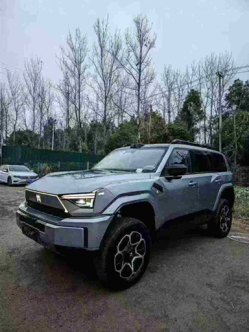 衢州25年东风猛士2