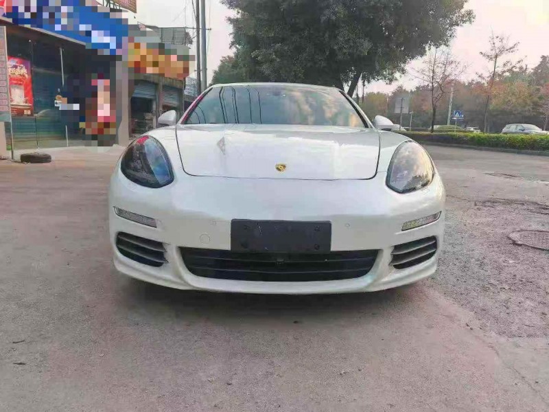 广州14年保时捷帕拉梅拉1