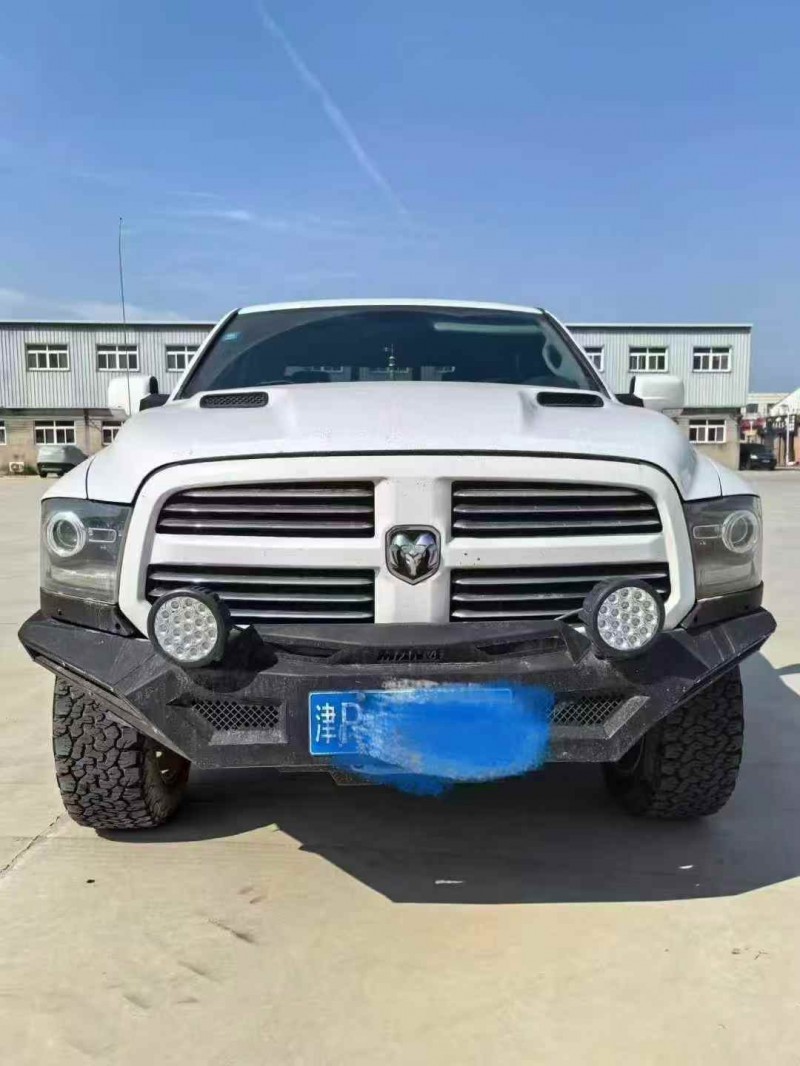 天津16年道奇公羊1