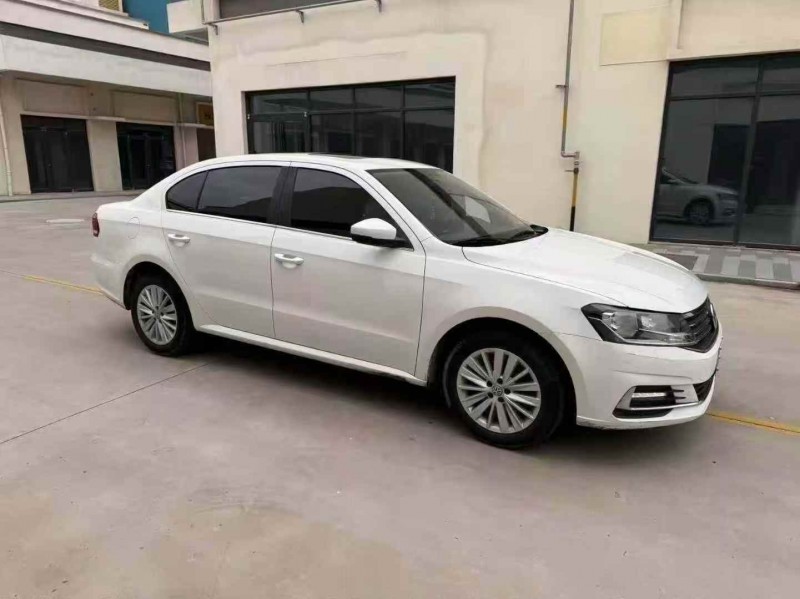 泰安22年大众朗逸2