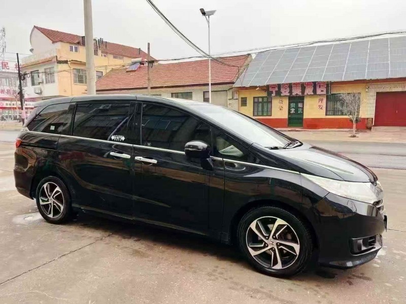 济宁16年本田奥德赛8