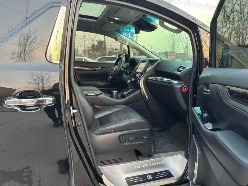 徐州20年丰田威尔法7