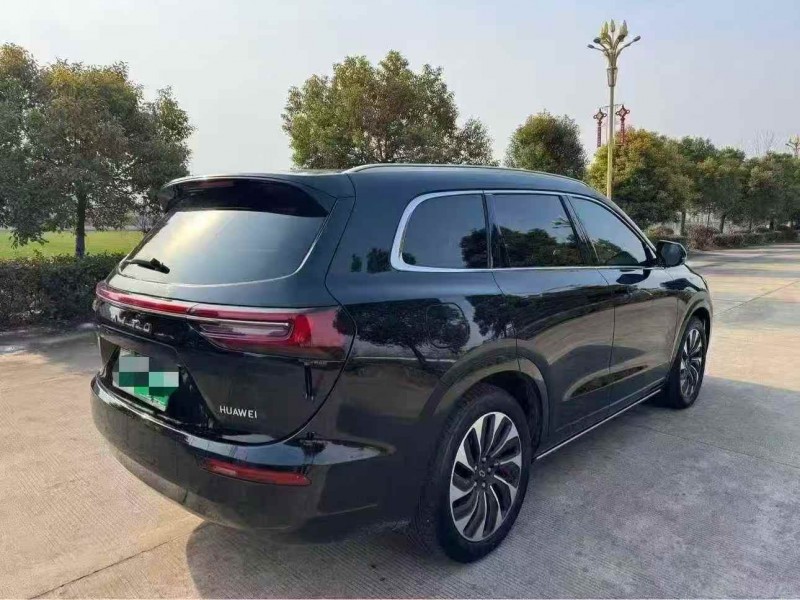 常州23年华为智选问界8