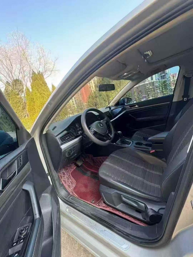 淄博21年大众朗逸4