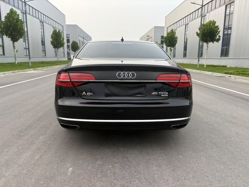 盐城16年奥迪A8L9