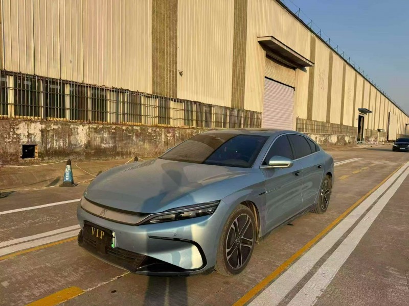 菏泽23年比亚迪汉2