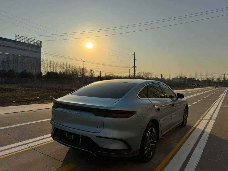 菏泽23年比亚迪汉8