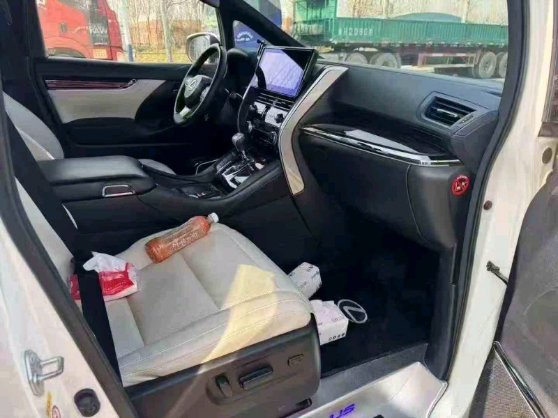 潍坊16年丰田埃尔法5