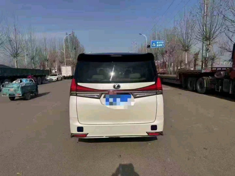 潍坊16年丰田埃尔法8