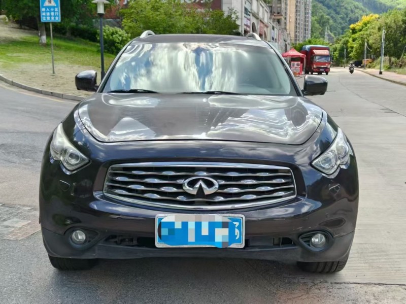 三明09年英菲尼迪FX351