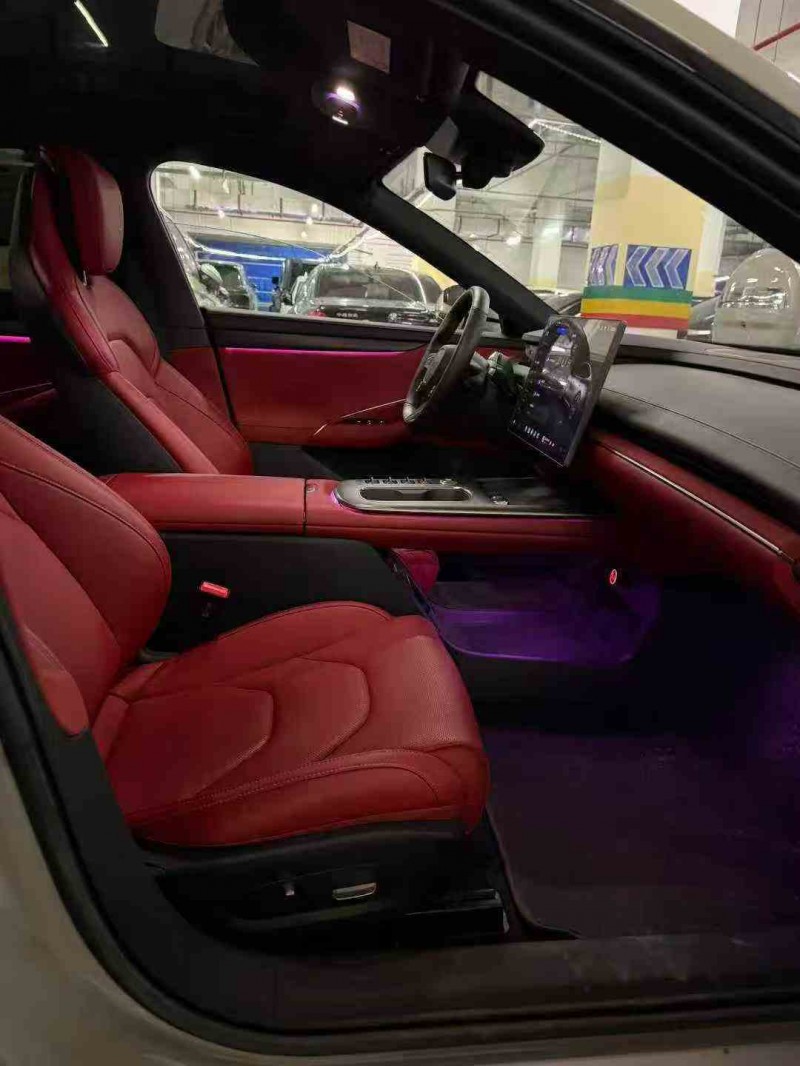 重庆24年小米SU75