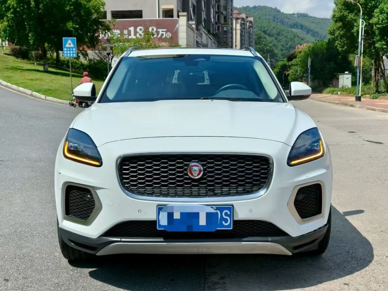 三明23年捷豹E-PACE1