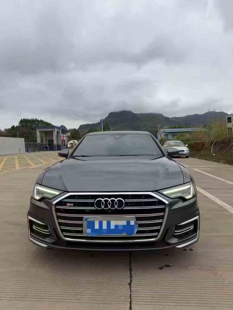 北海20年奥迪A6L1