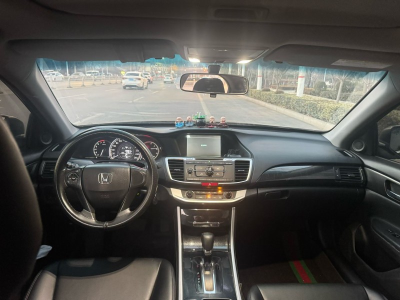 枣庄15年本田雅阁5