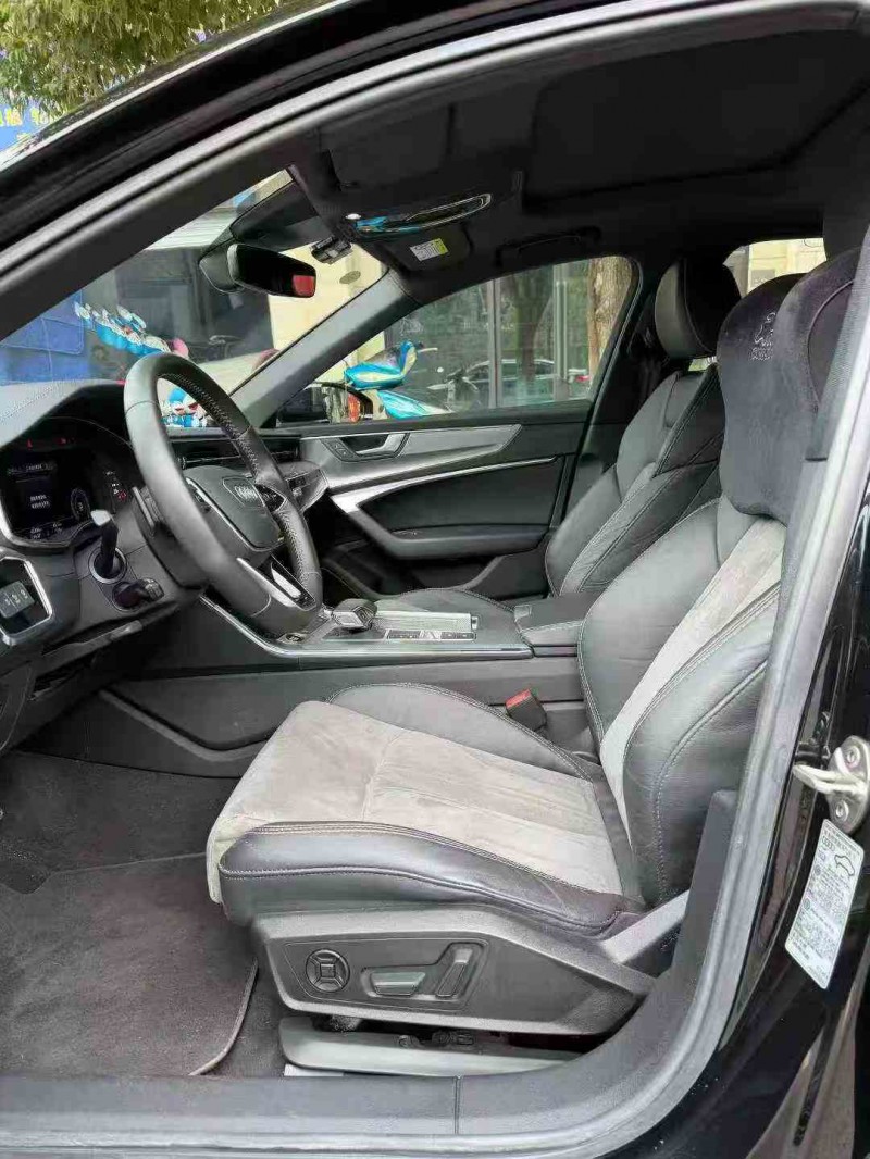 重庆21年奥迪A6L6