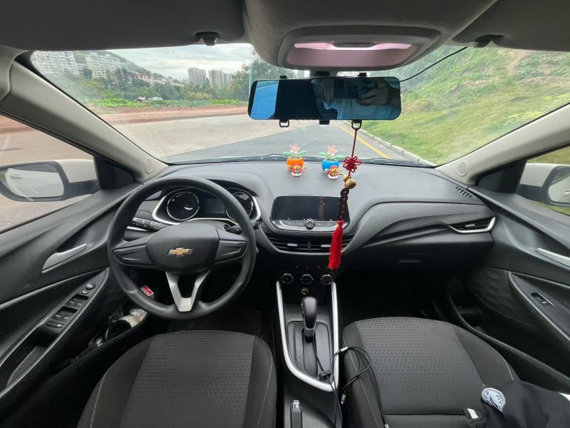 三明21年雪佛兰科沃兹5