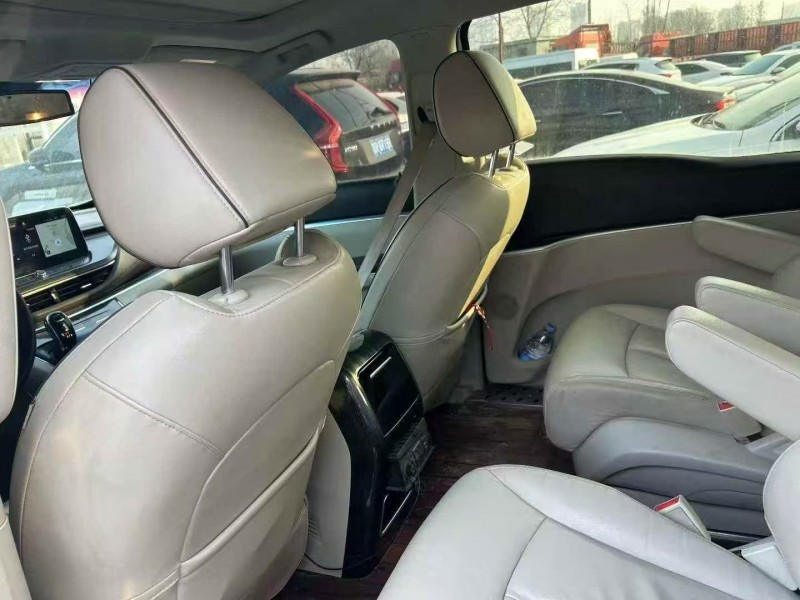 菏泽21年别克GL84