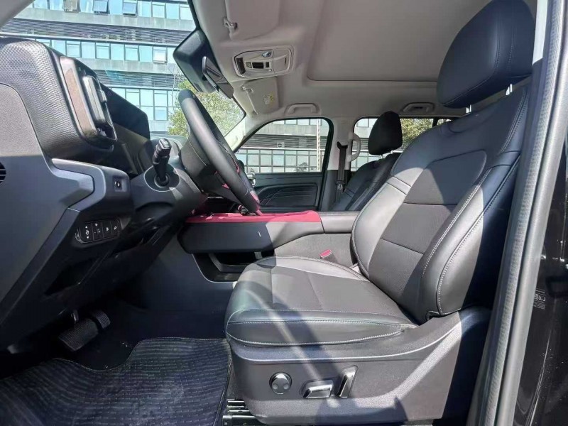 东莞25年哈弗猛龙HI44