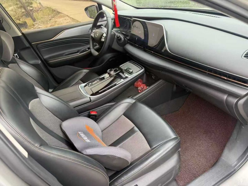 中山23年传祺埃安S6