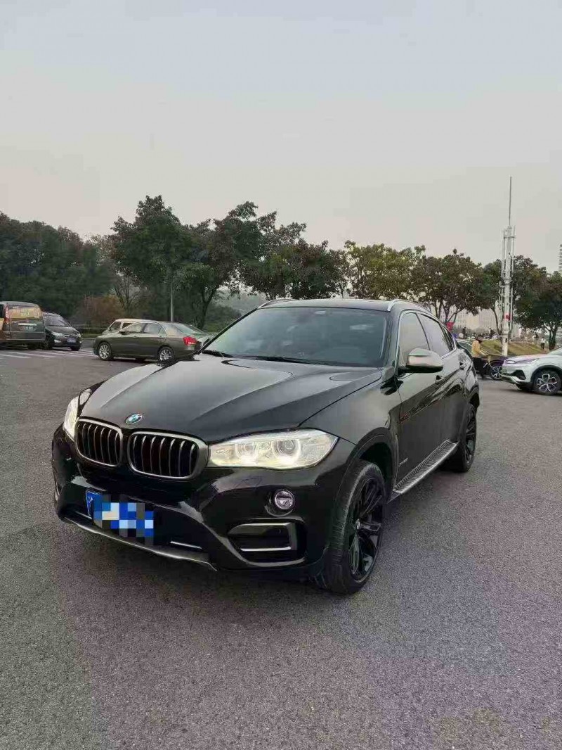 重庆18年宝马5系2