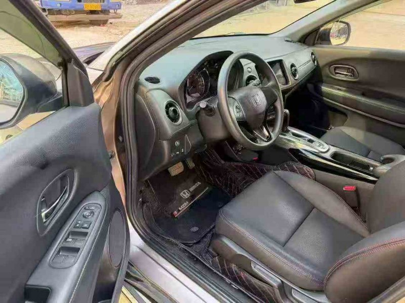 贵港19年本田XRV6