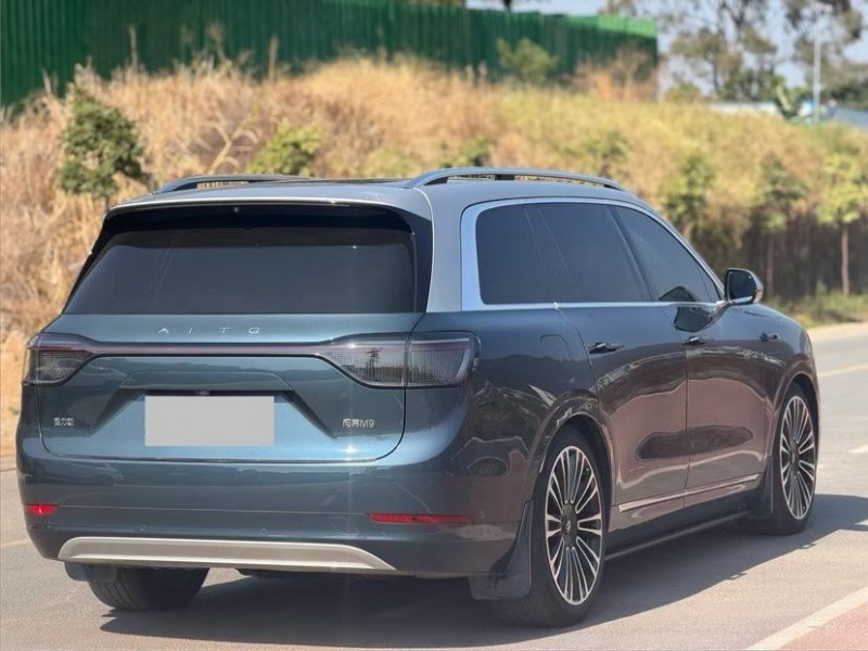 东莞24年华为智选问界8