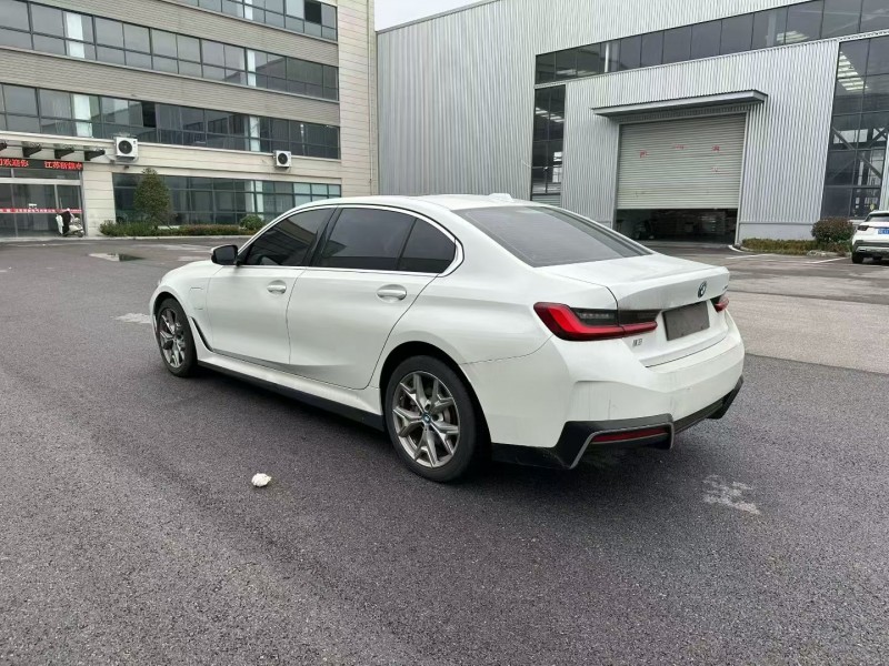 徐州23年宝马I37