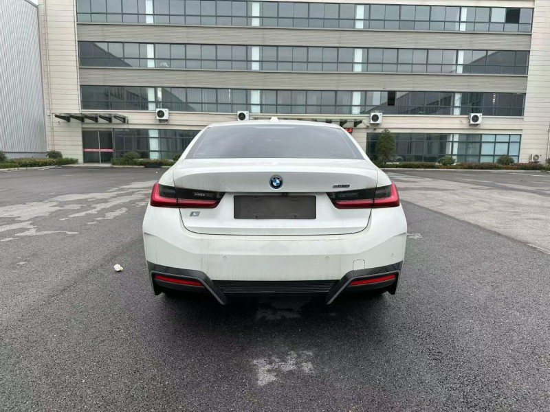 徐州23年宝马I39