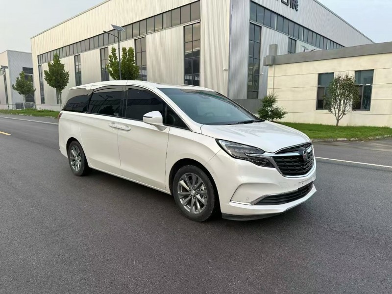 徐州22年别克GL82