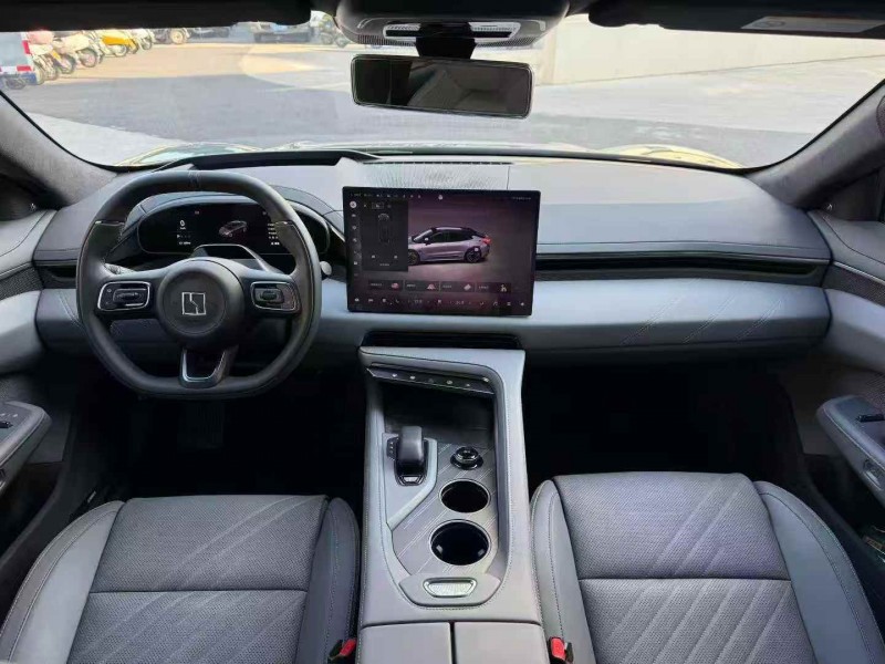 广州25年极氪汽车0014