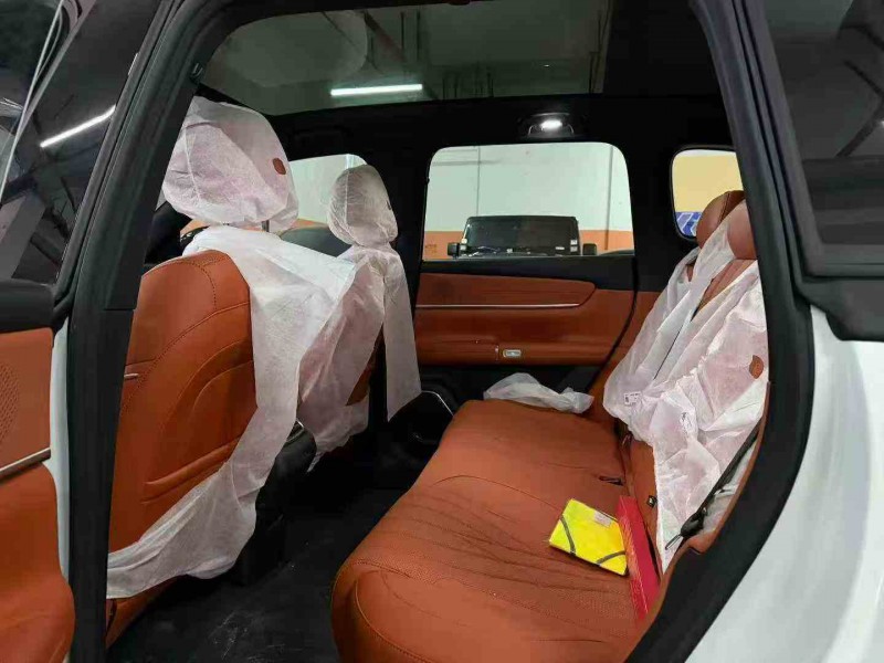 重庆25年长安汽车启源5