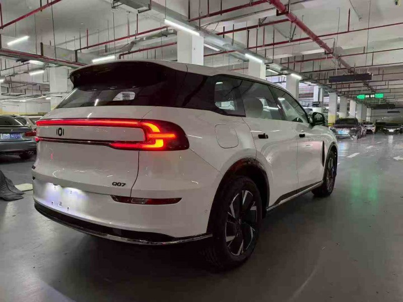 重庆25年长安汽车启源8