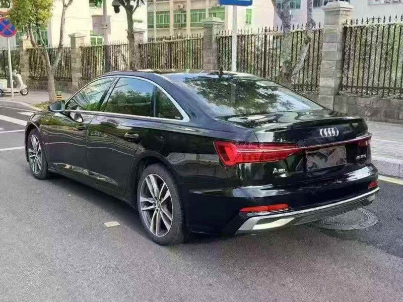 广州20年奥迪A6L7
