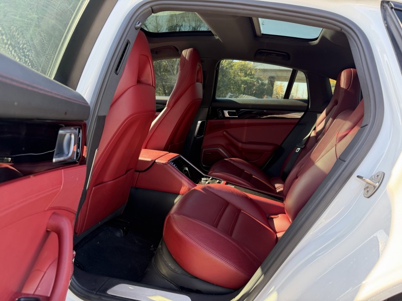 盐城21年保时捷帕拉梅拉5