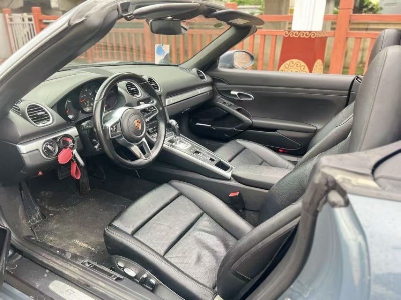 东莞17年保时捷7183